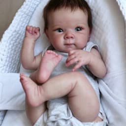 45cm Soft Cotton Body Silicone Vinyl Reborn Doll Bettie Newborn Baby Size Baby Doll High Quality Gift