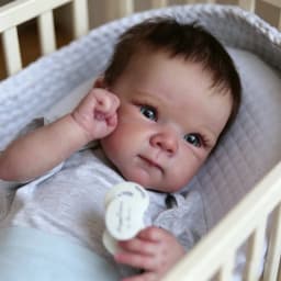 45cm Soft Cotton Body Silicone Vinyl Reborn Doll Bettie Newborn Baby Size Baby Doll High Quality Gift