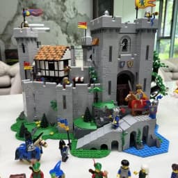 2026 New Model Lion Castle Building Block Toys New Year Birthday Building Blocks