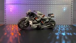 HUIQIBAO High-tech Classic Motorbike Building Model Blocks Moto City Racer Bricks Toy for Kids Boy Children Adult MOC Car Set