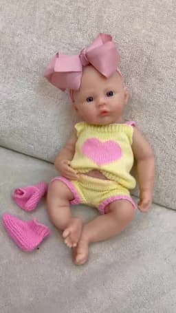 13inch Silicone Reborn Bebe Girl With 2 Sets of Outfits, Open Mouth, Waterproof, Lifelike Painted Newborn Baby Girl Toys