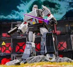 Transformation DH05 DH-05 Megatank K0 SS Series Action Figure