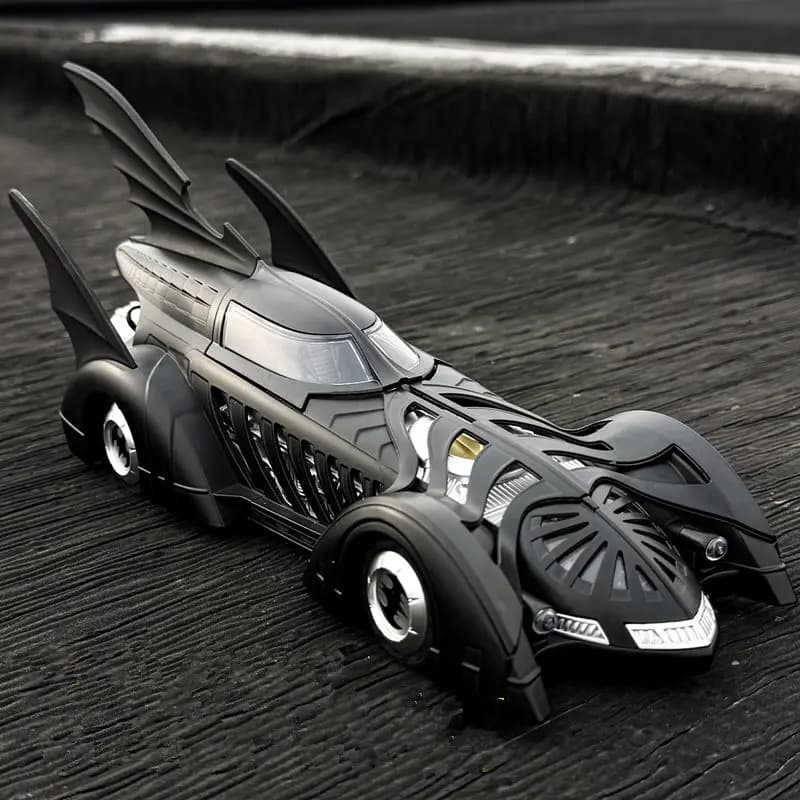 1/24 Classic Movie Car 1995 Batmobile Concept Bat Sports Car Model Alloy Metal Racing Vehicle Car Model Sound Light Kid Toy Gift