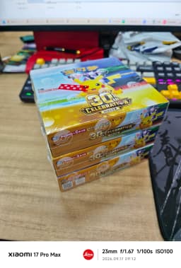 In Stock Pokemon 30th Anniversary All Foil Cards Booster Pack Special New PTCG Sealed FUR Pikachu Cards TCG For Collection