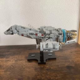 670Pcs Firefly Class Serenity Midi Scale Space War MOC SpaceShip Battle Model Building Block DIY Education Model Toy Gift