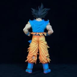 28cm/11.02inch Dragon Ball Z Son Goku Figure Super Saiyan Goku Action Figure Pvc Statue Collection Model Toys Gift