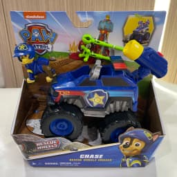 Original Paw Patrol Rescue Wheels Chase Marshall Rocky Roxi Skye Boomer Zuma Rubble Vehicle Toy with Collectible Action Figure