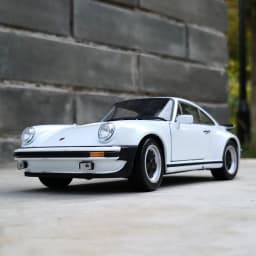 WELLY 1:24 Porsche 911 Turbo 3.0 1974 Alloy Car Diecasts & Toy Vehicles Car Model Miniature Scale Model Car Toy For Children