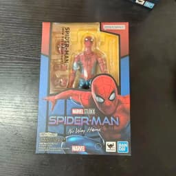 In Stock Shf Spider Man Brand New Day Peter Parker New Red And Blue Suit Gk Action Figure Desktop Decoration Toys Gifts For Fans
