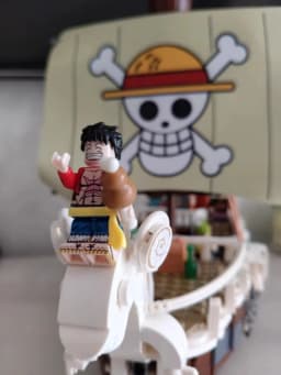 One Piece Going Merry Pirate Ship Building Blocks Set Anime Collectible Assembly Model Desktop Display Gift For Fans