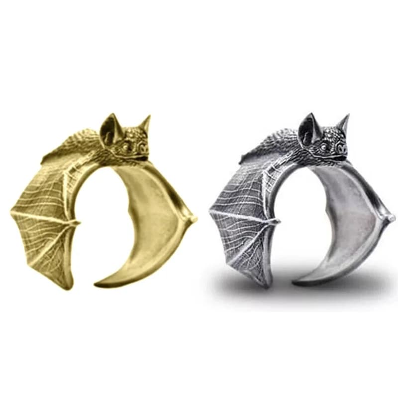 Vintage Punk Ancient Silver Bat Ring Personalized Popular Men and Women Fashion Jewellery Animal Rings Adjustable Opening