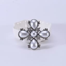 Baroque Vintage Cross Pearl Rhinestone Brooches Pins For Women Lady Luxury Exquitsite Badges Retro Wedding Party Corsage Brooch