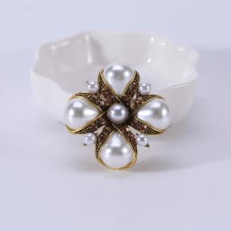 Baroque Vintage Cross Pearl Rhinestone Brooches Pins For Women Lady Luxury Exquitsite Badges Retro Wedding Party Corsage Brooch