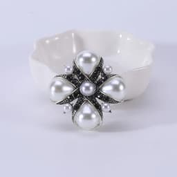 Baroque Vintage Cross Pearl Rhinestone Brooches Pins For Women Lady Luxury Exquitsite Badges Retro Wedding Party Corsage Brooch
