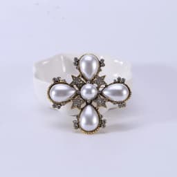 Baroque Vintage Cross Pearl Rhinestone Brooches Pins For Women Lady Luxury Exquitsite Badges Retro Wedding Party Corsage Brooch