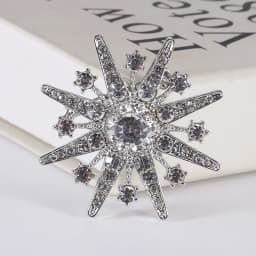 Baroque Vintage Cross Pearl Rhinestone Brooches Pins For Women Lady Luxury Exquitsite Badges Retro Wedding Party Corsage Brooch