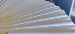 24 /70pcs Personalized Engraved White Folding Elegant Silk Hand Fan with Gift bag Wedding & Party