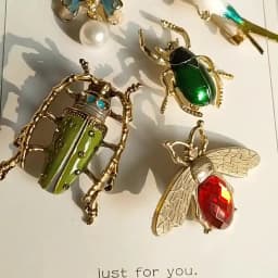 SHMIK Vintage Bee Beetle Brooches For Women Men Insect Palace Badges Fashion Clothing Coat Brooch Pin Unisex Retro Jewelry Pin