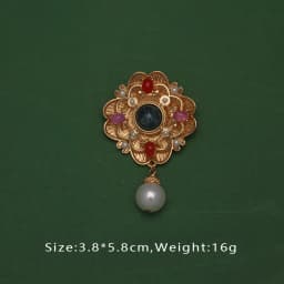 Baroque French Retro Pearl Exquisite Brooch Pin Summer Skirt Badge Bag Brooches For Woman Party Accessories