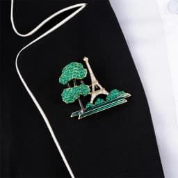 Creative Enamel Brooch Environmentally Friendly Alloy Green Eiffel Tower Brooch Suit Lapel Pin Clothing Scarf Badges
