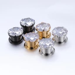 AOEDEJ 1Pair Stainless Steel Ear Tunnel Plugs Zirconia Ear Expander Stretcher Black Crystal Ear Gauges Body Piercing Jewelry