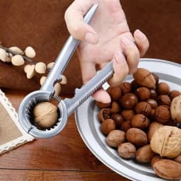 1pc Silvery Metal Multi Functional Walnut Clip Household Nut Shelling Tools Suitable for Walnuts Chestnuts and Hazelnut