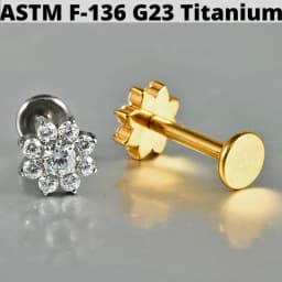 Cz Flower G23 Solid Titanium Cartilage Earrings Stud 16G Internally Threaded Sun Helix Ear Tragus Piercing Jewelry