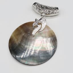 Natural Mother of Pearl Shell Round Pendant Exquisite Handmade Crafts Making Necklace Bracelet Accessories Jewelry For Women
