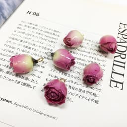 2 PCs Handmade Resin Jewelry Real Flower Charms Petaline Pendants Real Rose Petal Charm For DIY Earring Jewelry Finding Making