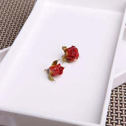 2 PCs Handmade Resin Jewelry Real Flower Charms Petaline Pendants Real Rose Petal Charm For DIY Earring Jewelry Finding Making