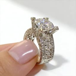 Luxurious Fashion Silver Color Wedding Rings for Women Exquisite Inlaid with White Zircon Party Engagement Ring Jewelry