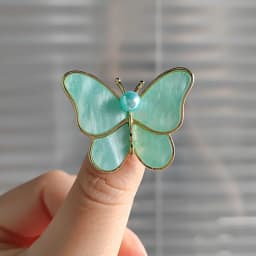 Fashion Pearl and Rhinestone Brooches for Women Baroque Trendy Butterfly Pins Clothes Accessories Wedding Gifts