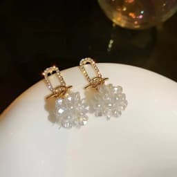 Elegant Imitation Pearl Earrings Women Double Side White Shell Pearl Stud Earrings Exquisite Ear Jewelry For Party Banquet A-