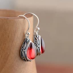 Huitan Green/Red Pear Stone Drop Earrings for Women Ethnic Style Aesthetic Carved Pattern Temperament Lady's Earrings Jewelry