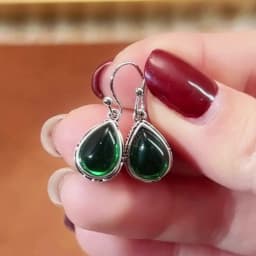 Huitan Green/Red Pear Stone Drop Earrings for Women Ethnic Style Aesthetic Carved Pattern Temperament Lady's Earrings Jewelry