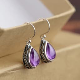 Huitan Green/Red Pear Stone Drop Earrings for Women Ethnic Style Aesthetic Carved Pattern Temperament Lady's Earrings Jewelry