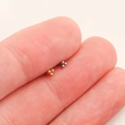 1/10pcs ASTM F136 Titanium 16G Mini 3 Bead Cluster Labret Lip Piercing Tragus Cartilage Helix Conch Earring Stud Nose Piercing