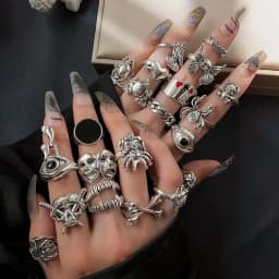 24pcs Gothic Ring Set Trendy Joker Face Devil Smile Face Patterns Zinc Alloy Mix And Match For Daily Outfits Party Accessories