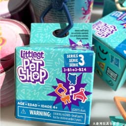 Hasbro Littlest Pet Shop LPS Blind Box Toy Cute Big Eyes Cat Dog Rabbit Model Pendant Animal Doll Mystery Box Toy ren Gift