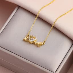 New In Sweet Sexy Beating Heart Series Pendant Necklaces For Women Luxury Fashion Female Stainless Steel Clavicle Chain Jewelry