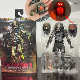 Elder Predator Figure With LED Predator VS Alien Edition Predator Alien Hunter Action Figure Model Collectible Gifts