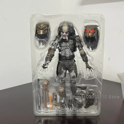 Elder Predator Figure With LED Predator VS Alien Edition Predator Alien Hunter Action Figure Model Collectible Gifts