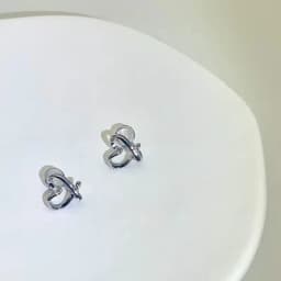 Korea Fashion Irregular Heart Ear Clips for Women Silicone Earring Without Piercing Fashion Girls Banquet Jewelry Gift Wholesale