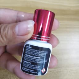 IB Expert Glue 1S Fast Drying Strong False Lash Glue Retention 5-6 Week 5ml Korea Professional Eyelash Extension Glue Wholesale