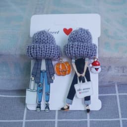 Cute Brooch For Woman Lady Acrylic Brooch Pins Suit Dress Clothing Accessories Christmas Gifts about 9cm