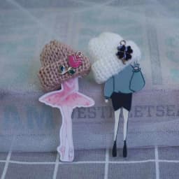 Cute Brooch For Woman Lady Acrylic Brooch Pins Suit Dress Clothing Accessories Christmas Gifts about 9cm