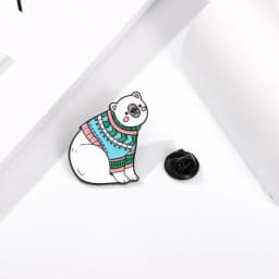Happy Winter Enamel Pins Custom Bird Cat Fox Turtle Goose Brooches Lapel Badges Animal Sweater Jewelry Gift for Kids Friends