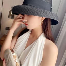 Fashion Jewelry Round Hoop Earrings Shiny Screw Crystal Earrings for Women Statement Earrings Party Gifts