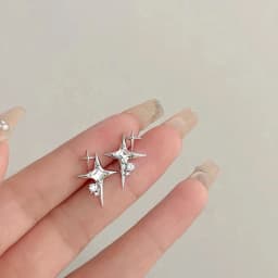 New Creative Star Earring Fashion Earrings Gifts for Women Cute Mini Little Star Earrings Holiday Jewelry