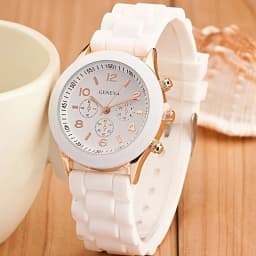 Watch Hot Sales Geneva Brand Silicone Women Watch Ladies Fashion Dress Quartz Wristwatch Female Watch montre relogio feminino